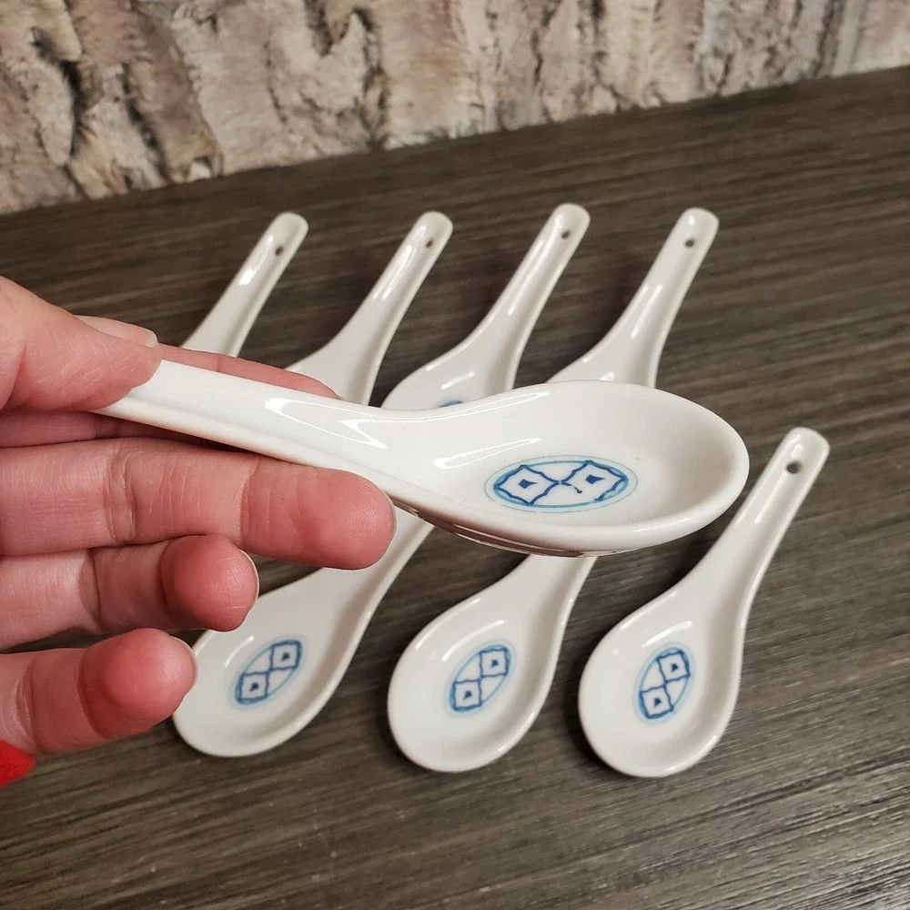 Appetizer Serving Set Of‎ 8 Porcelain Chinese Soup Spoons Blue Diamond Print